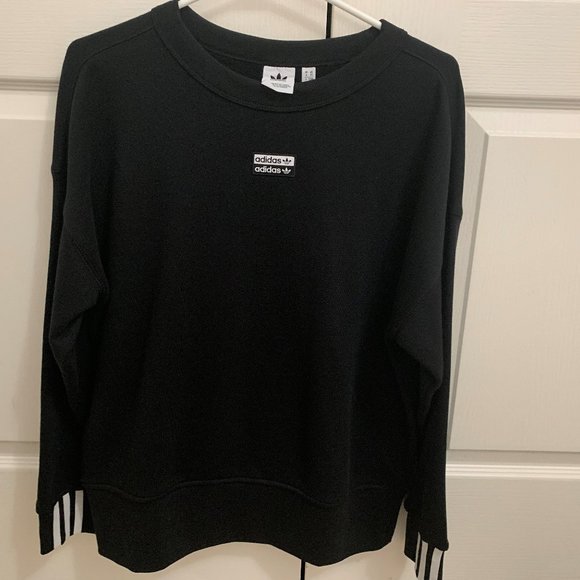 BRAND NEW ADIDAS CREWNECK WOMENS XS - Picture 1 of 1